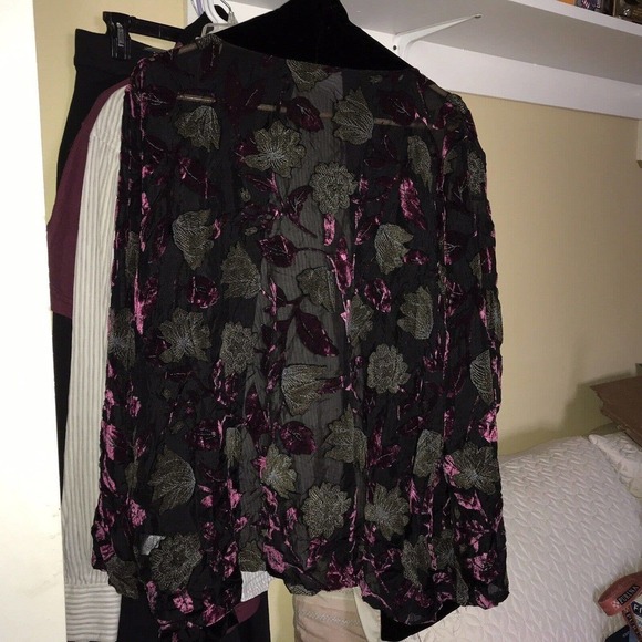 Unbranded Jacket Velvet Collar Sheer Floral Black/Pink Pretty Pre-Owned - Picture 2 of 9